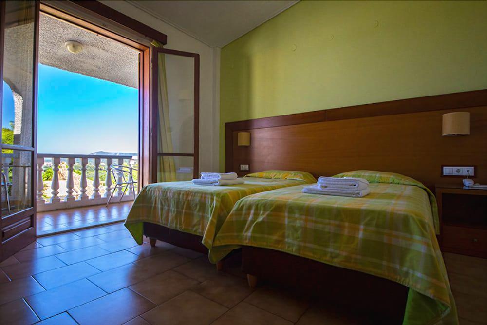 Hotel Navarone Petrochori  Extérieur photo