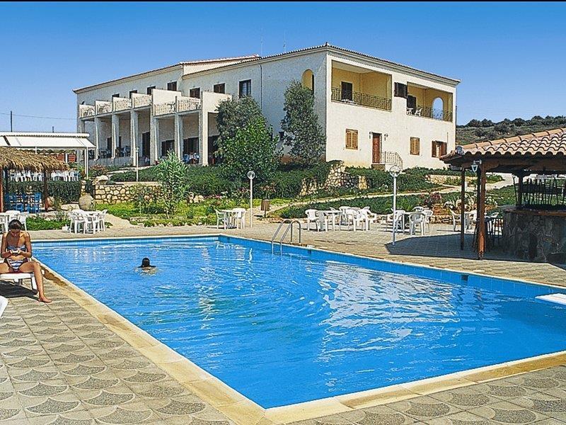 Hotel Navarone Petrochori  Extérieur photo